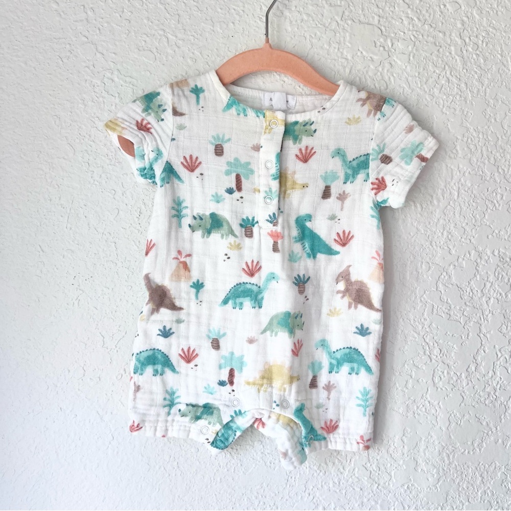 Angel Dear Henley Shortall in Softy Dino Sz 3-6M